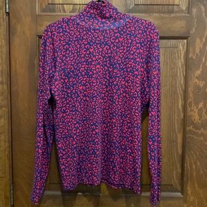 Vineyard Vine- NWT turtleneck Size L